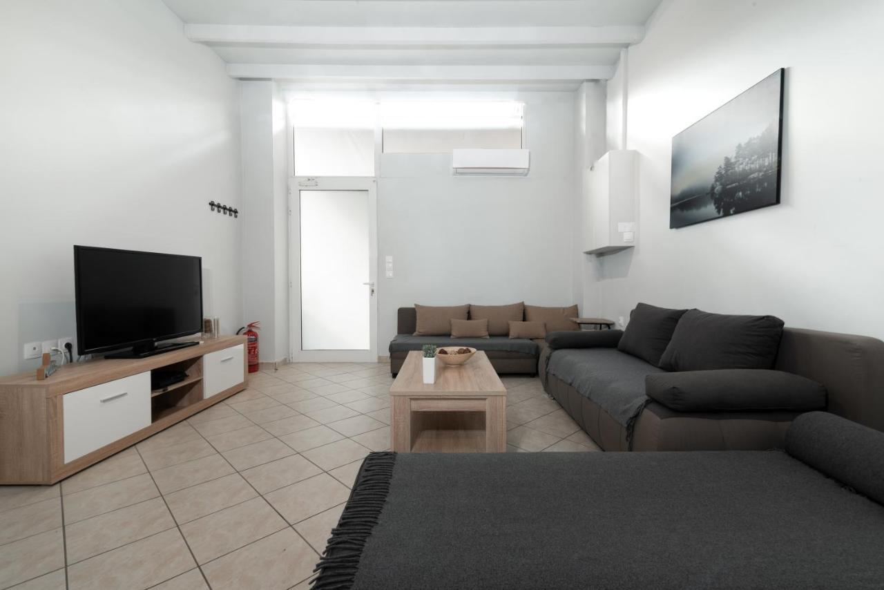 Spacious Apartment-600M From The Subway Atina Dış mekan fotoğraf